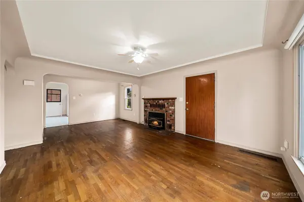 3111 Greenwood AVE W, University Place, WA 98466