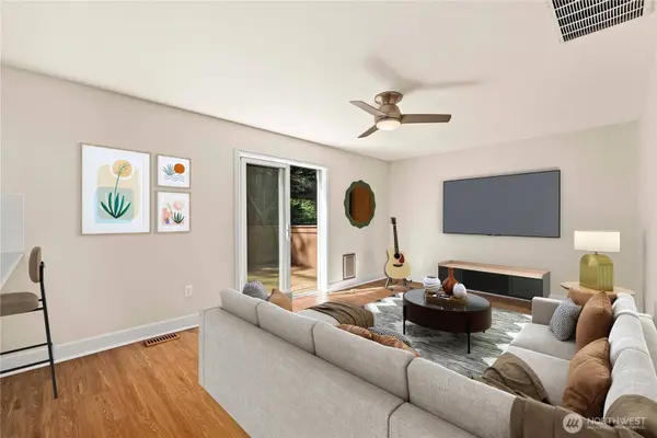 7829 197th AVE E, Bonney Lake, WA 98391