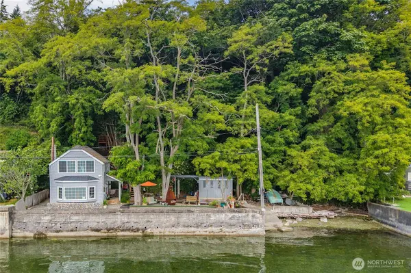 230 S 219th ST, Normandy Park, WA 98198