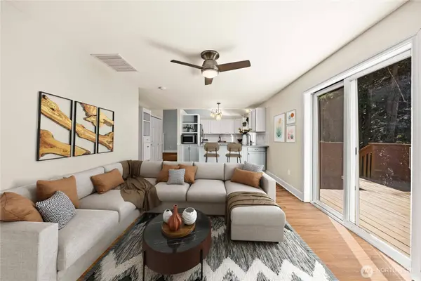 7829 197th AVE E, Bonney Lake, WA 98391