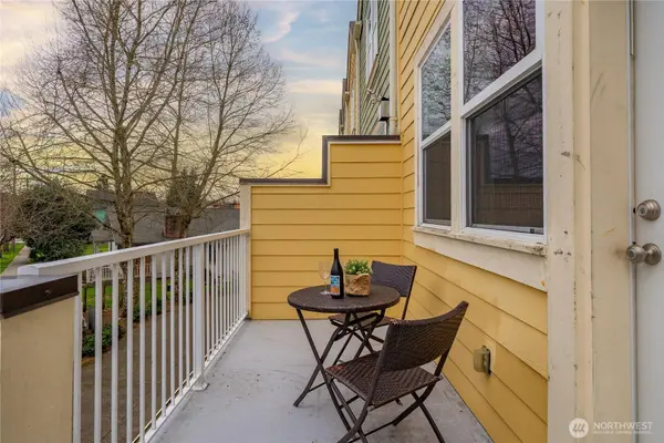 816 Cherry AVE #1A&B, Sumner, WA 98390