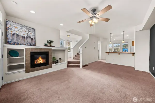 816 Cherry AVE #1A&B, Sumner, WA 98390