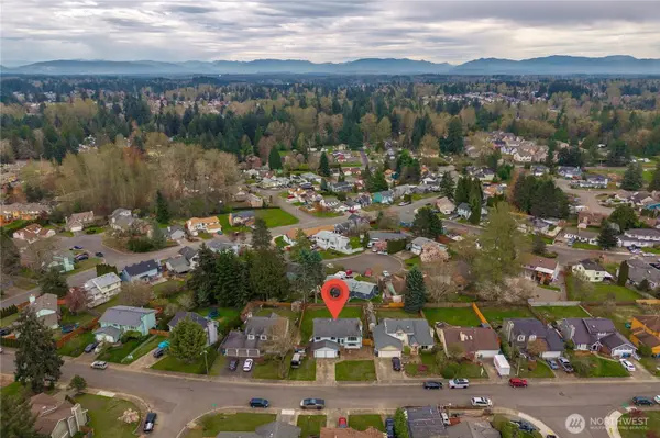 27708 128th PL SE, Kent, WA 98030