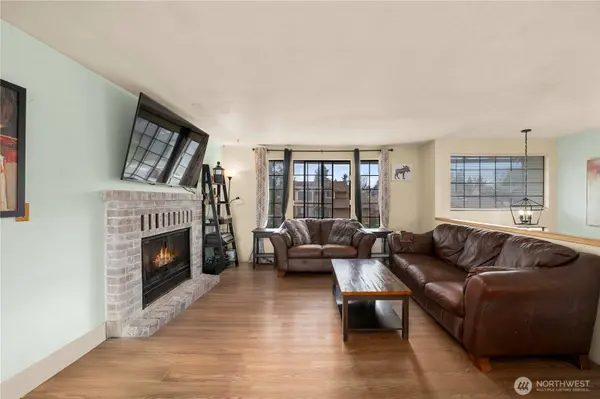 27708 128th PL SE, Kent, WA 98030