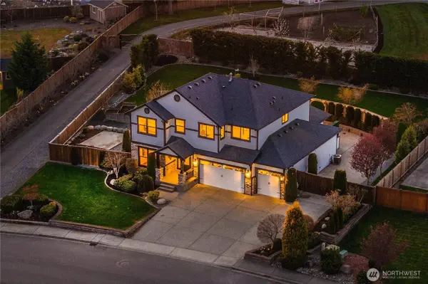 11002 Shawnee RD E, Puyallup, WA 98374