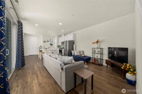 13218 192nd AVE E, Bonney Lake, WA 98391