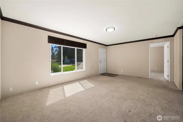 19026 2nd ST E #21, Lake Tapps, WA 98391