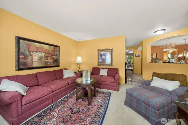 4632 Parker RD E, Sumner, WA 98390