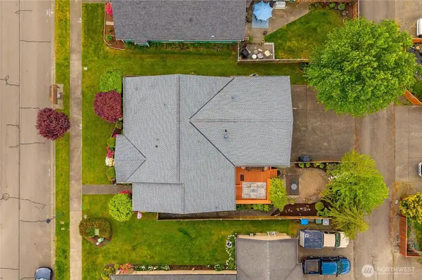 4632 Parker RD E, Sumner, WA 98390