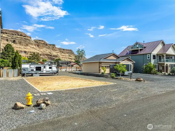 685 River DR SW, Quincy, WA 98848