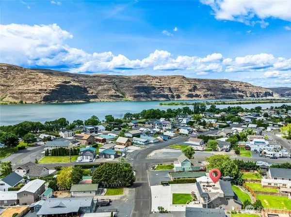 825 / 815 Hunter AVE SW, Quincy, WA 98848
