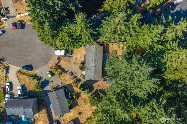 21716 146th ST E, Bonney Lake, WA 98391