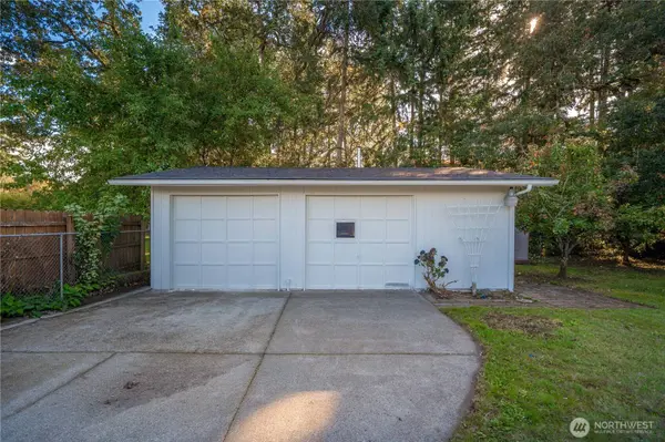 1008 151st ST E, Tacoma, WA 98445
