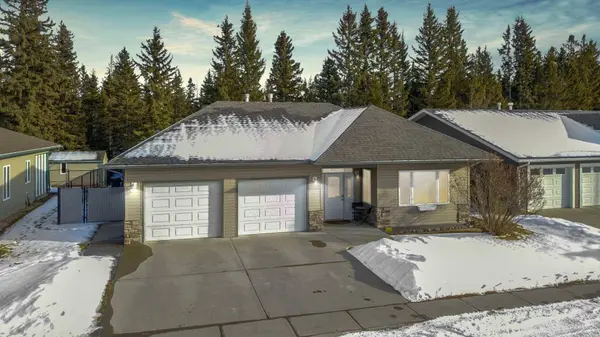 603 5 ST SW, Sundre, AB T0M1X0