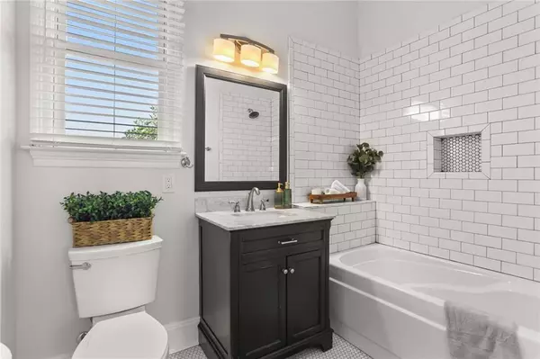 634 32 EIGHTH ST, New Orleans, LA 70115