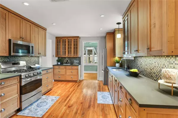 918 HARMONY ST, New Orleans, LA 70115