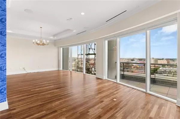 625 ST CHARLES AVE #PHD, New Orleans, LA 70130