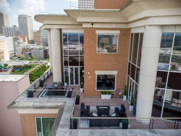 625 ST CHARLES AVE #PHD, New Orleans, LA 70130