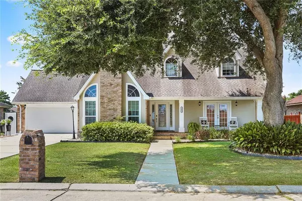 3632 LAKE LYNN DR, Gretna, LA 70056