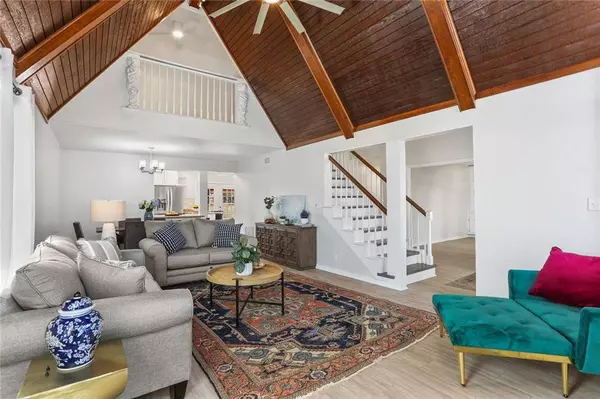 3632 LAKE LYNN DR, Gretna, LA 70056