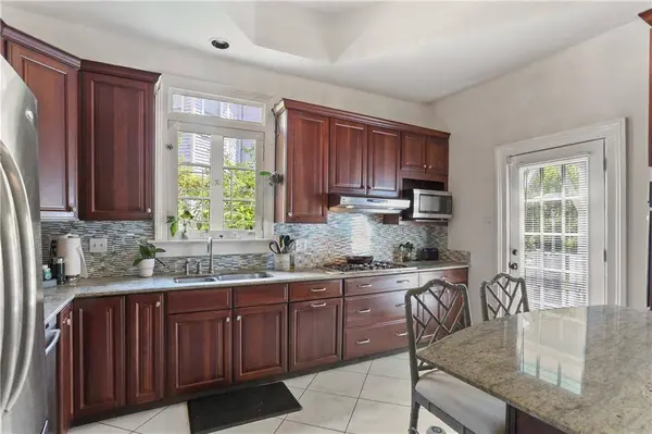 1920 PENISTON ST, New Orleans, LA 70115