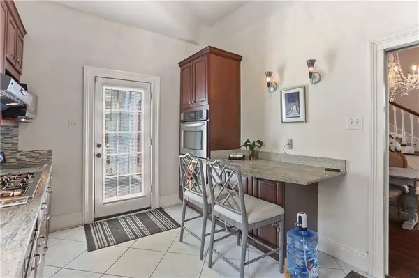 1920 PENISTON ST, New Orleans, LA 70115