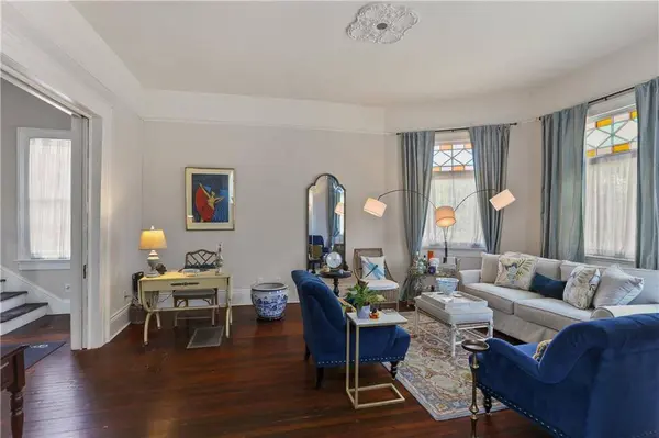 1920 PENISTON ST, New Orleans, LA 70115