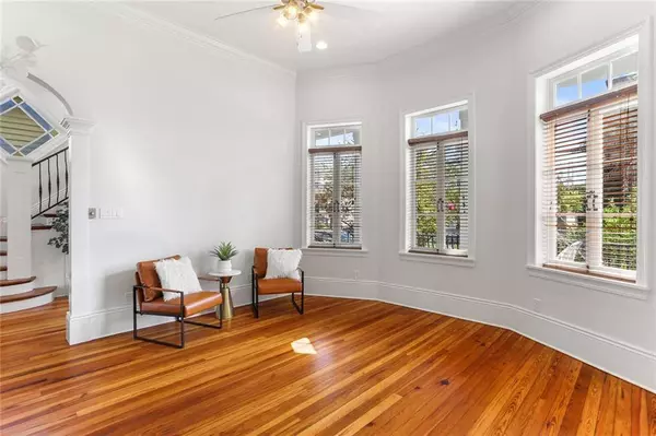 5023 CONSTANCE ST, New Orleans, LA 70115