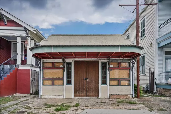 3707 ULLOA ST, New Orleans, LA 70119