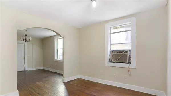 2567 N PRIEUR ST, New Orleans, LA 70117