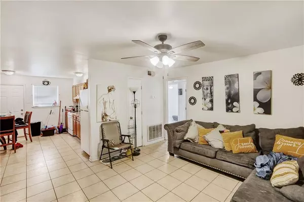 5569 JORDAN DR #D, Marrero, LA 70072