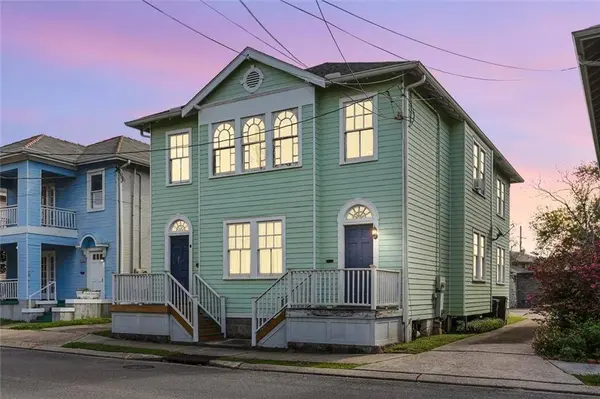 4019 OCTAVIA ST, New Orleans, LA 70125