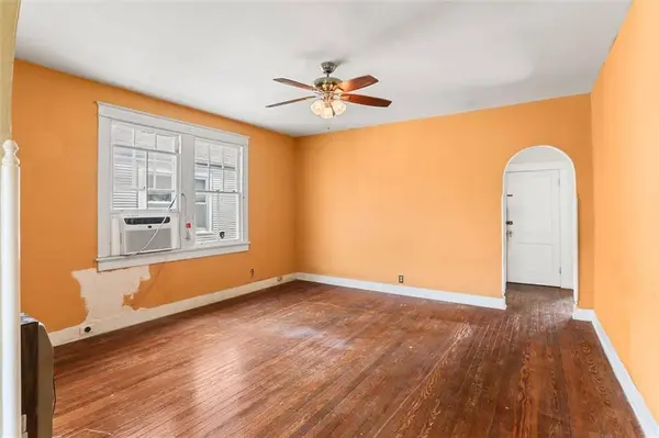 4019 OCTAVIA ST, New Orleans, LA 70125