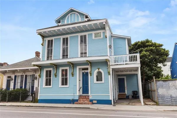 1734 MARTIN LUTHER KING BLVD, New Orleans, LA 70113