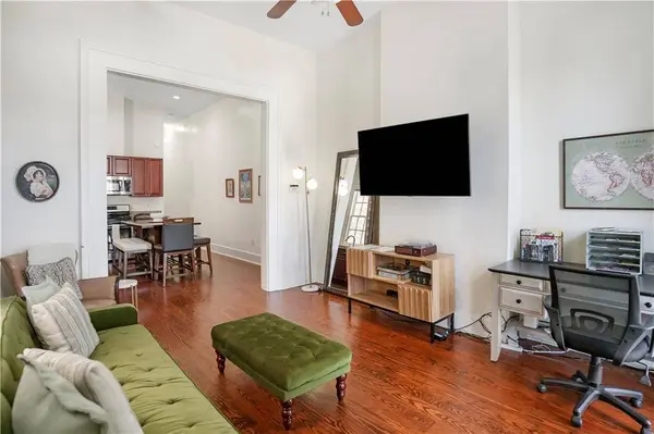 1906 JOSEPHINE ST, New Orleans, LA 70113