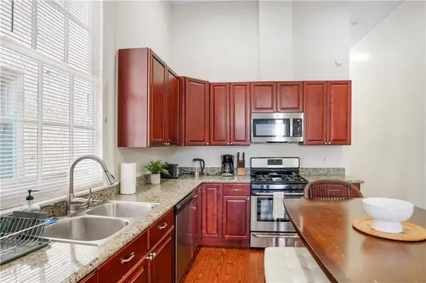 1906 10 JOSEPHINE ST, New Orleans, LA 70113