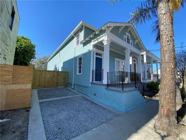 819 N ROBERTSON ST, New Orleans, LA 70116