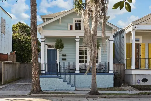 819 N ROBERTSON ST, New Orleans, LA 70116