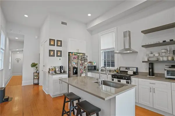 1809 CARONDELET ST #1809, New Orleans, LA 70130