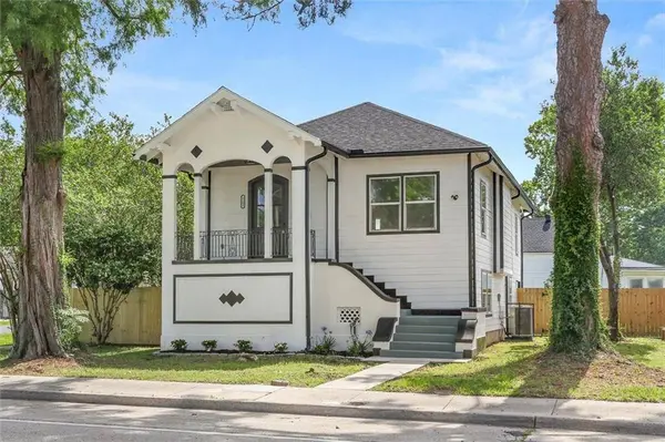 1202 BEHRMAN AVE, New Orleans, LA 70114