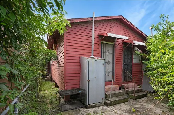 1811 HOLLYGROVE ST, New Orleans, LA 70118