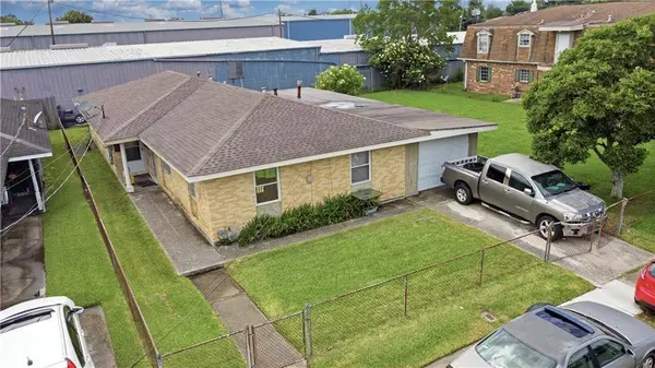 522-524 HOMEWOOD PL, Westwego, LA 70094