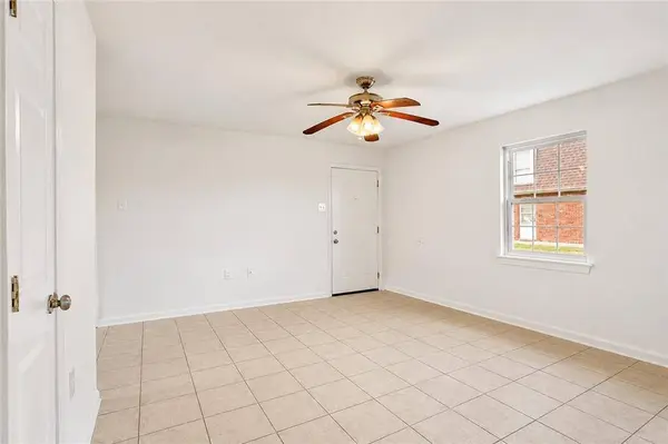 5569 JORDAN DR, Marrero, LA 70072