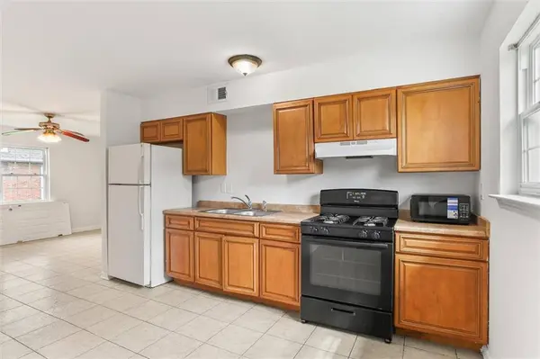 5569 JORDAN DR, Marrero, LA 70072