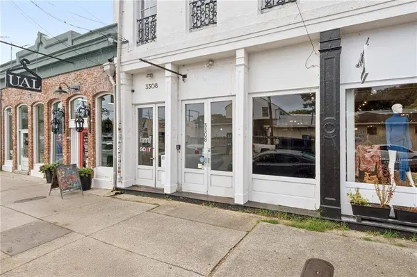 3308 MAGAZINE ST, New Orleans, LA 70115