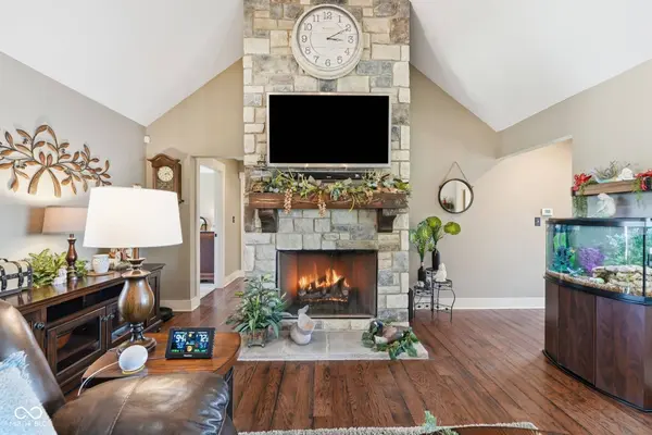 34 Colony CT, Greenfield, IN 46140