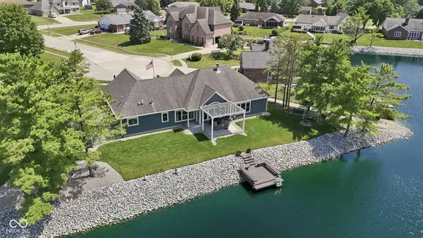 34 Colony CT, Greenfield, IN 46140