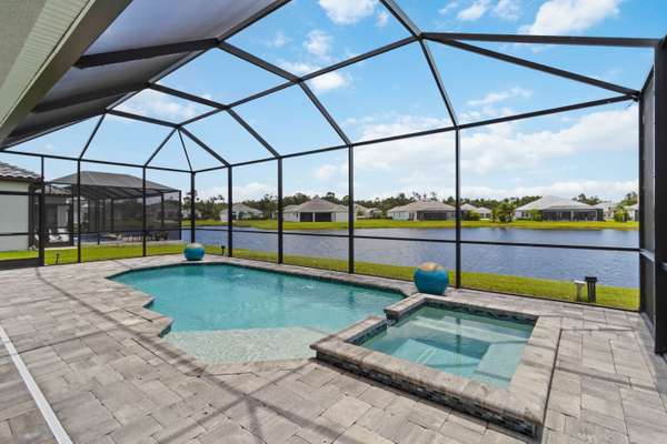 15909 39th Gln E, Parrish, FL 34219-2790