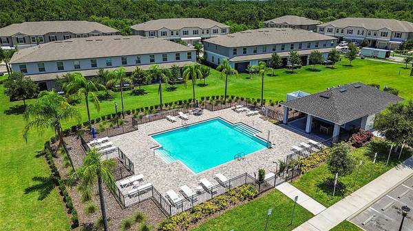 9622 Pembrooke Pines Dr, Sun City Center, FL 33573-0237
