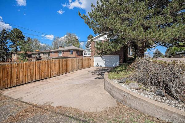295 E Amherst AVE, Englewood, CO 80113
